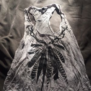 White& grey tank top w feathers